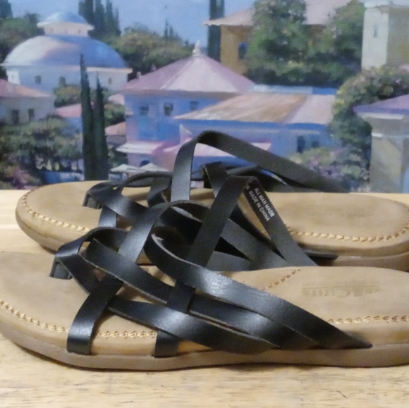 🌇🗻🛍CLIFFS BY White Mountains🏇🏆🏅Felton Sandals, Size 10m,🆕New!🎉 🍾 - Picture 4 of 10